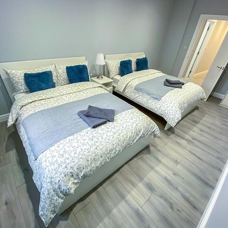Stylish 1 Bedroom Flat - 5 Guest London- F1 Kültér fotó
